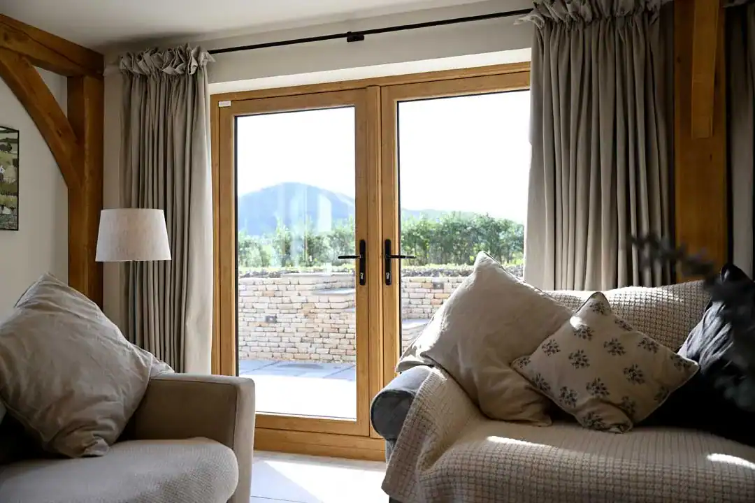 Residence R9 Irish Oak