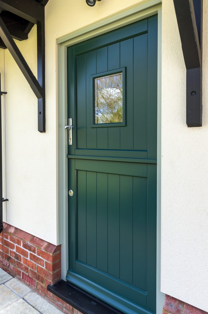 Stable door in green